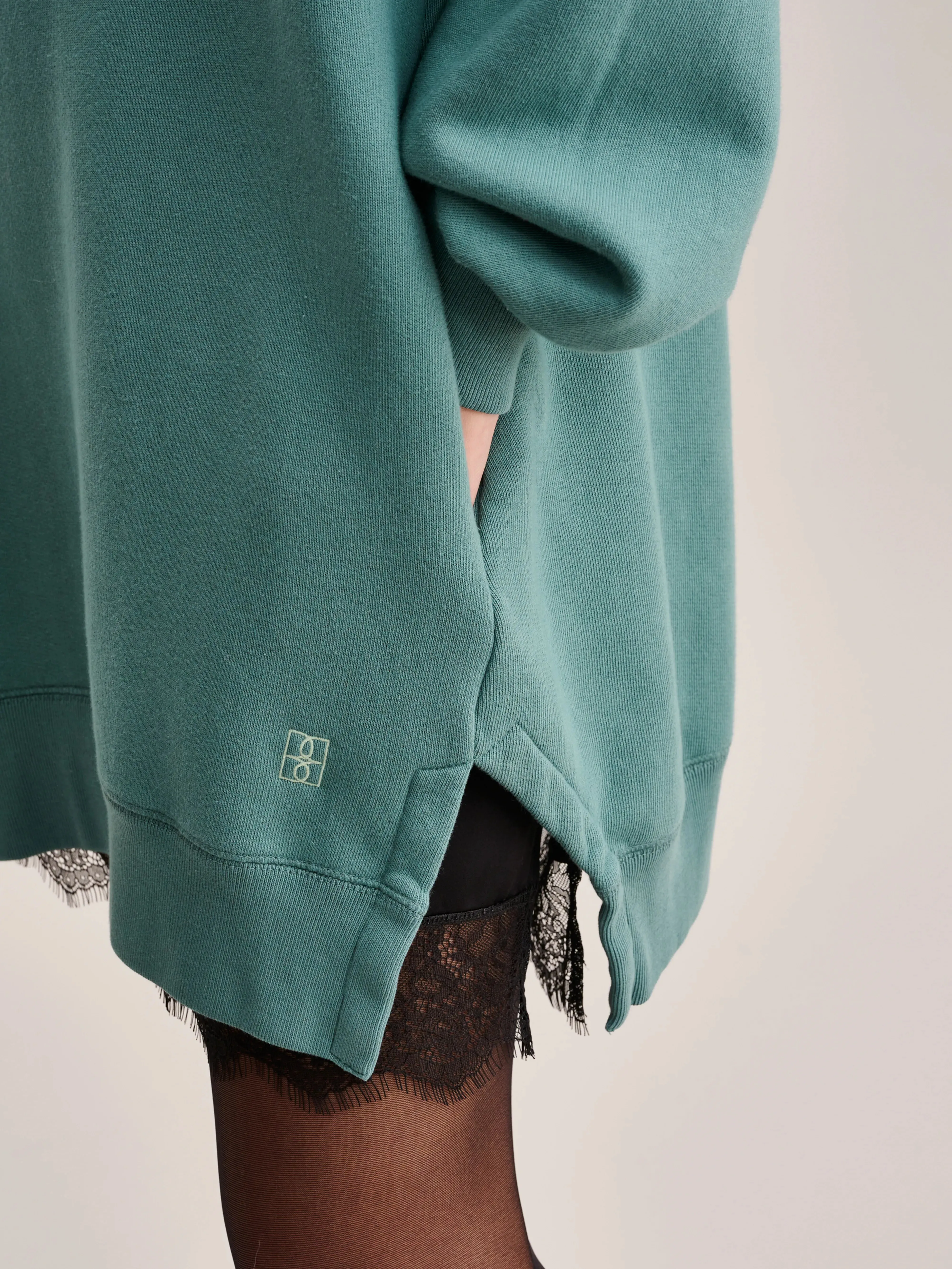 Flinn Sweatshirt (232 / W / PINE)