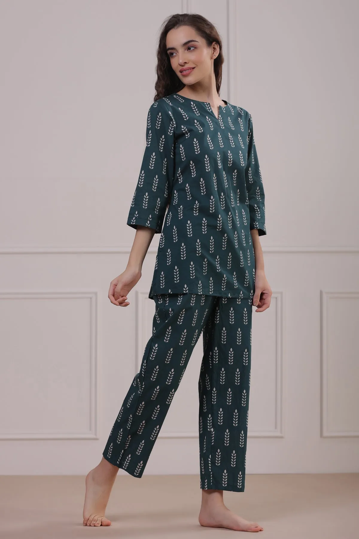 Minimalist Motif On Teal Green Loungewear Top Set