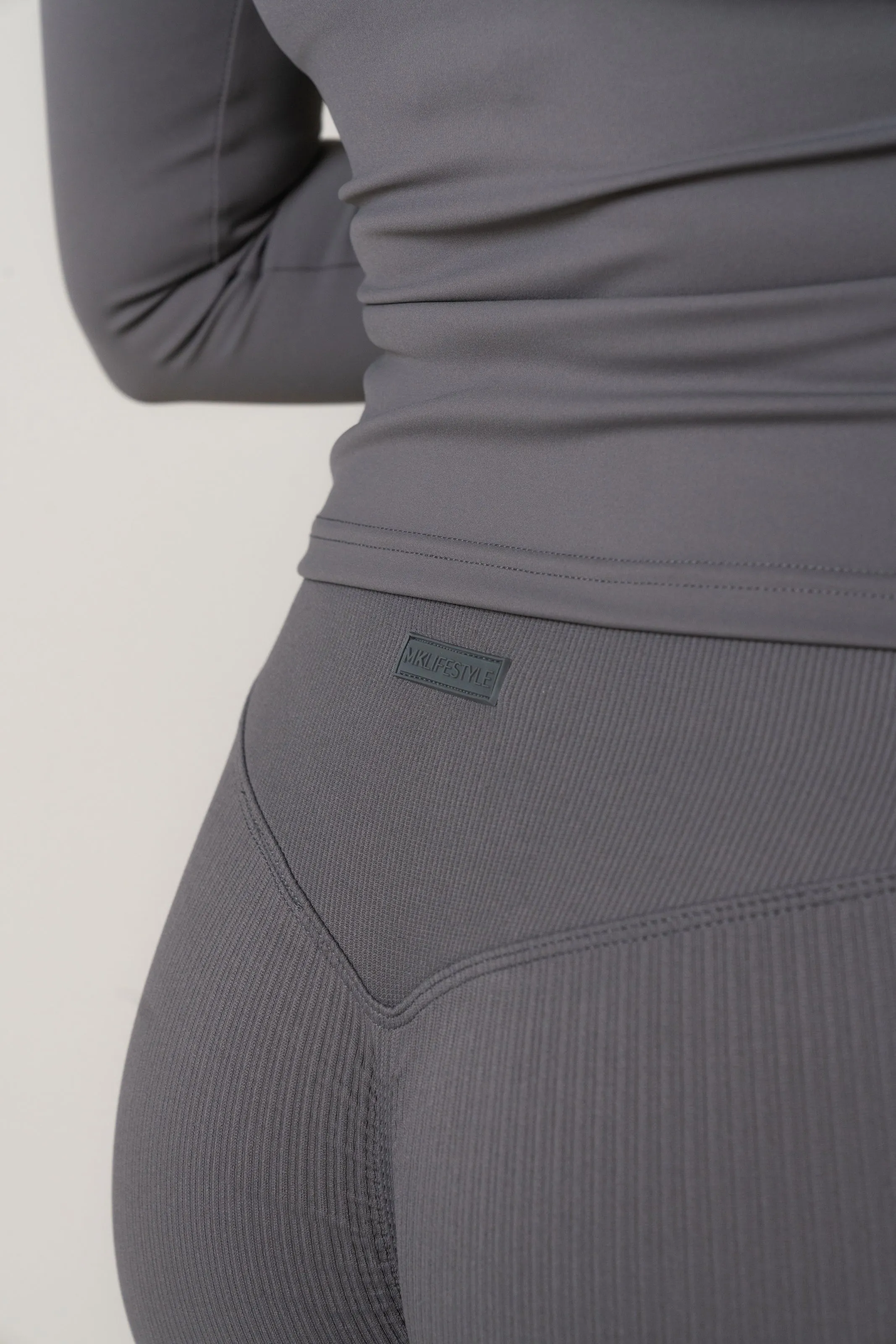 Seamless Scrunch Leggings - Graphite